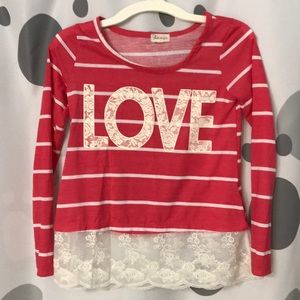 💥5 for$25💥 Girls Medium shirt